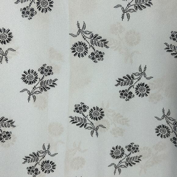 NWT Brooks Brothers Bow Blouse - Light Blue Floral Silk-Look Top - Size 6 - Picture 12 of 12